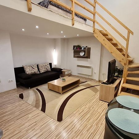 Maxim Apartman Budapeszt Zewnętrze zdjęcie
